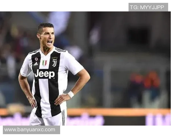 足球传奇人物纵览：从梅西到C罗，探索全球顶尖球星的成长与成就